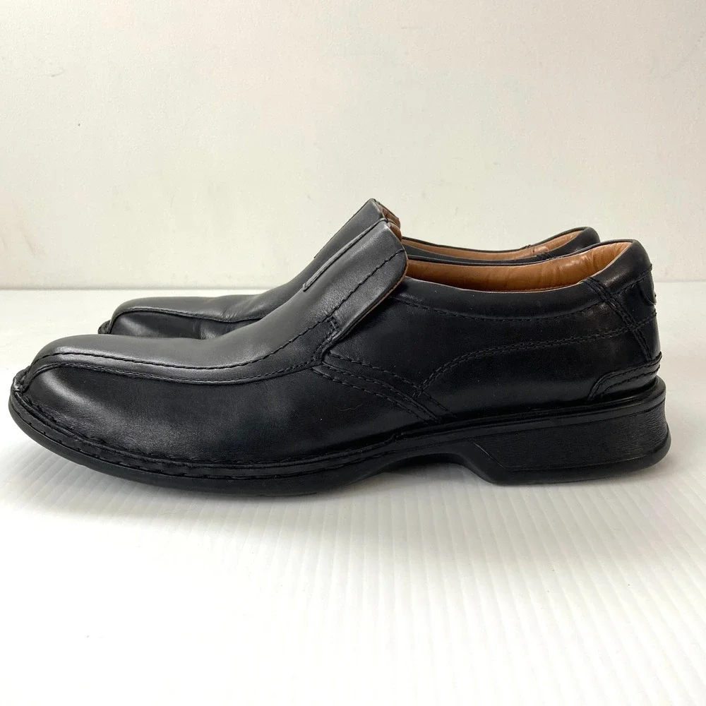 Clarks black leather